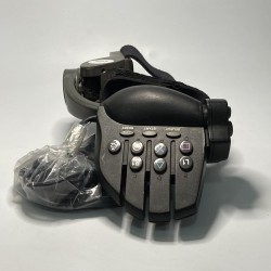 PLAYSTATION GLOVE CONTROLLER